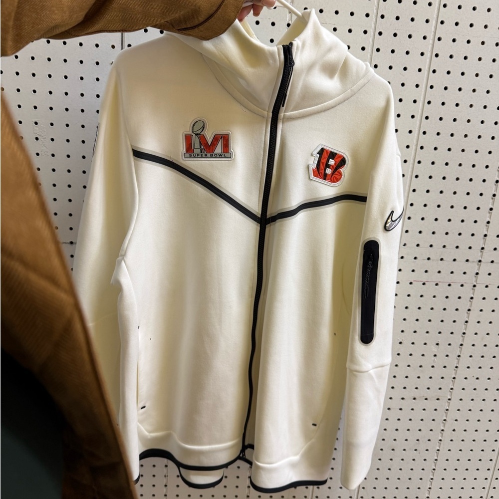 Men's Cincinnati Bengals Nike White Super Bowl LVI White Diamond tech zip up - Picture 5 of 6